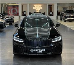 بی ئێم دەبڵیو سیریەس 7